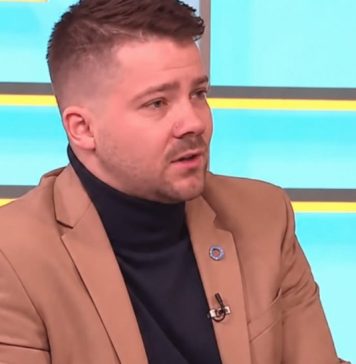 “NEĆETE DOBITI ŠEĆER AKO JEDETE SLATKO” Ljekar otkrio kako se dobije dijabetes, a ovo su simptomi koje ljudi ignorišu “NEĆETE DOBITI ŠEĆER AKO JEDETE SLATKO” Ljekar otkrio kako se dobije dijabetes, a ovo su simptomi koje ljudi ignorišu - featured image