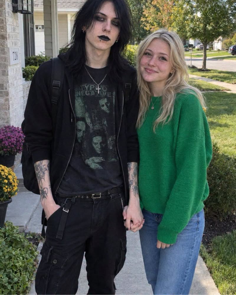 Moja kći dovela je blijedog, istovatiranog goth dečka, a moj mu je muž odmah rekao da ode… - featured image Moja kći dovela je blijedog, istovatiranog goth dečka, a moj mu je muž odmah rekao da ode… - featured image