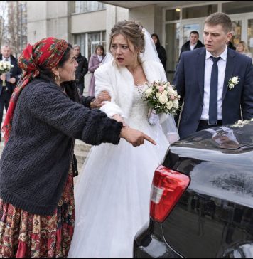Ciganka je prišla do mlade kod matičara: „Veo koji nosiš nije tvoj, sudbina ti je gorka. Otvori prtljažnik mladoženjinog auta. Molim te kao Boga, otvori…“ …😲😲😲 Ciganka je prišla do mlade kod matičara: „Veo koji nosiš nije tvoj, sudbina ti je gorka. Otvori prtljažnik mladoženjinog auta. Molim te kao Boga, otvori…“ …😲😲😲 - featured image