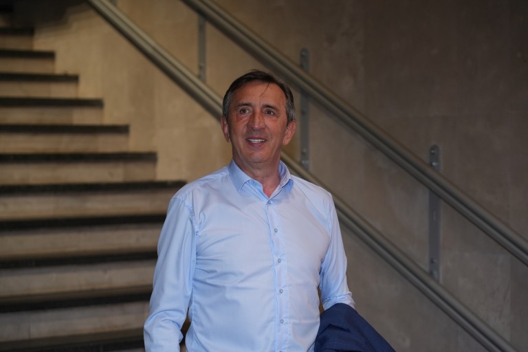 Žika Jakšić osvojio srce 21 godinu mlađe Zvezde Granda! “To je prava ljubav” a može tata da joj bude - featured image