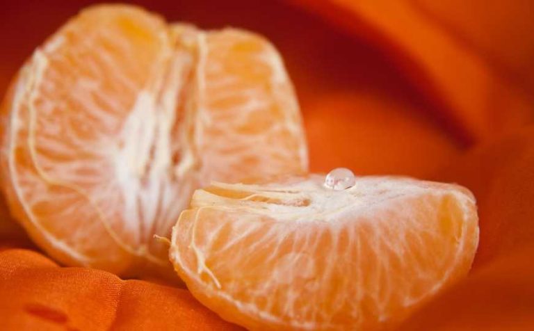 Doktorica upozorava na negativni ekefat mandarina: Evo ko ih nikako ne bi trebao jesti - featured image Doktorica upozorava na negativni ekefat mandarina: Evo ko ih nikako ne bi trebao jesti - featured image